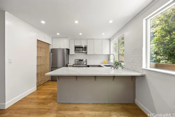 $4,250 | 370 Kawaihae Street, Unit 370G, Honolulu, HI 96825