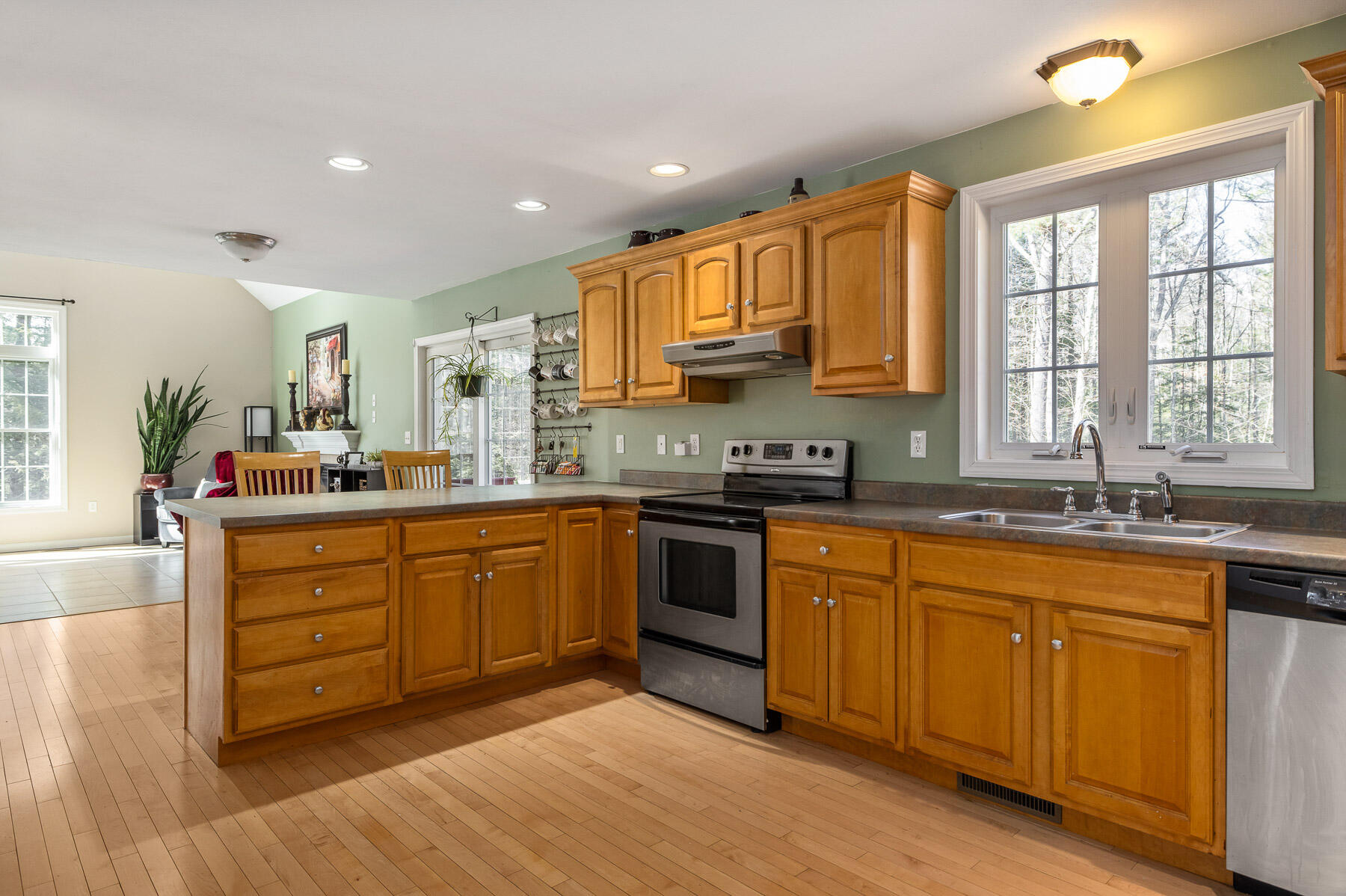 4 Shellie Lane Berwick, ME 03901 - Photo 4 of 31 seacoastrephoto-11
