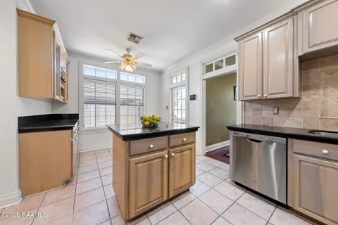 $290,000 | 202 Kincaid Court, Lafayette, LA 70508