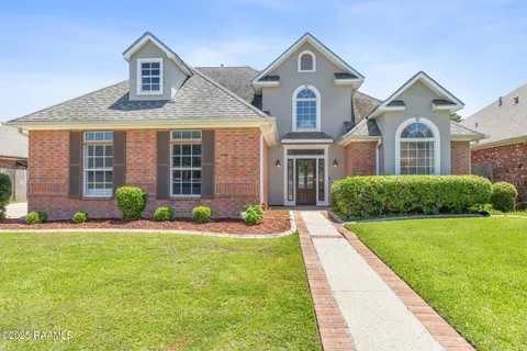 $290,000 | 202 Kincaid Court, Lafayette, LA 70508