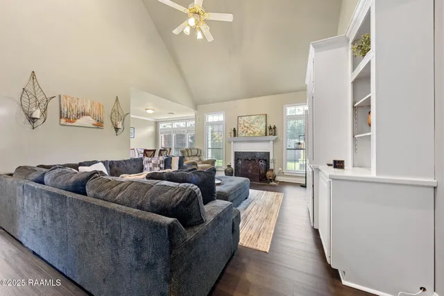 $290,000 | 202 Kincaid Court, Lafayette, LA 70508