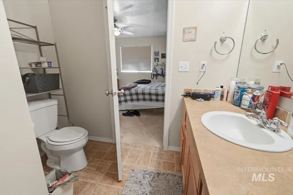 $399,900 | 2714 Colfax Drive, Caldwell, ID 83607