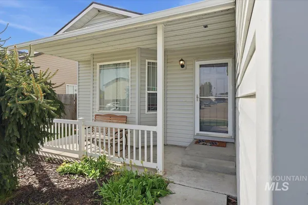 $399,900 | 2714 Colfax Drive, Caldwell, ID 83607