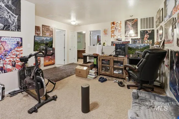 $399,900 | 2714 Colfax Drive, Caldwell, ID 83607