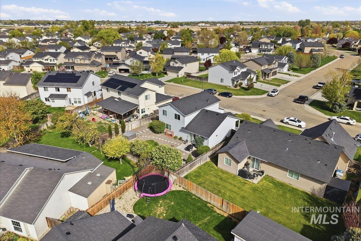 2714 Colfax Drive Caldwell, ID 83607 - Photo 38 of 40 Aerial perspective showcasing a residential area with diverse home styles