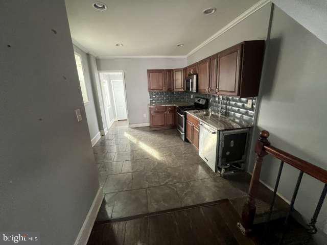 3020 Redner Street Philadelphia, PA 19121 - Photo 9 of 22