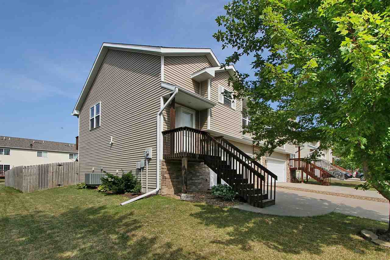 275 North Park Ridge Road North Liberty, IA 52317 - Photo 3 of 45 Gallery Image 3