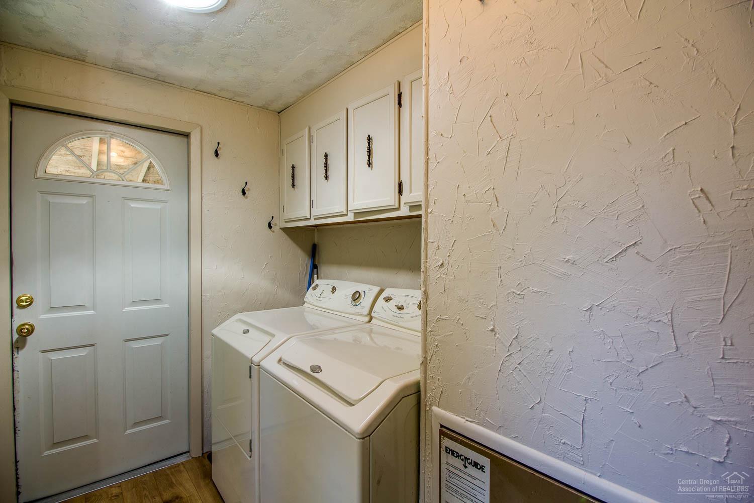 54876 Huntington Road Bend, OR 97707 - Photo 21 of 23 Additional Photo