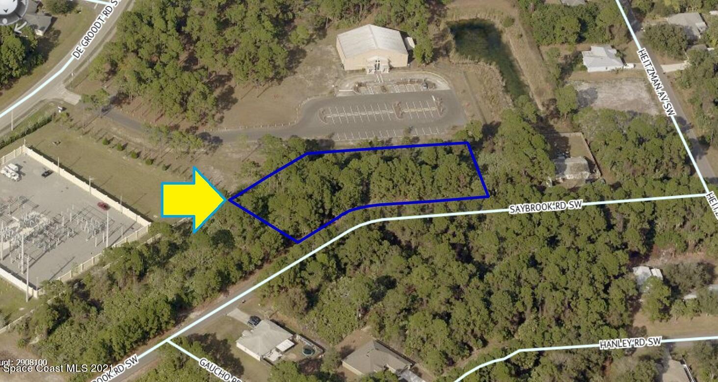 143 Saybrook Road Southwest Palm Bay, FL 32908 - Photo 3 of 8