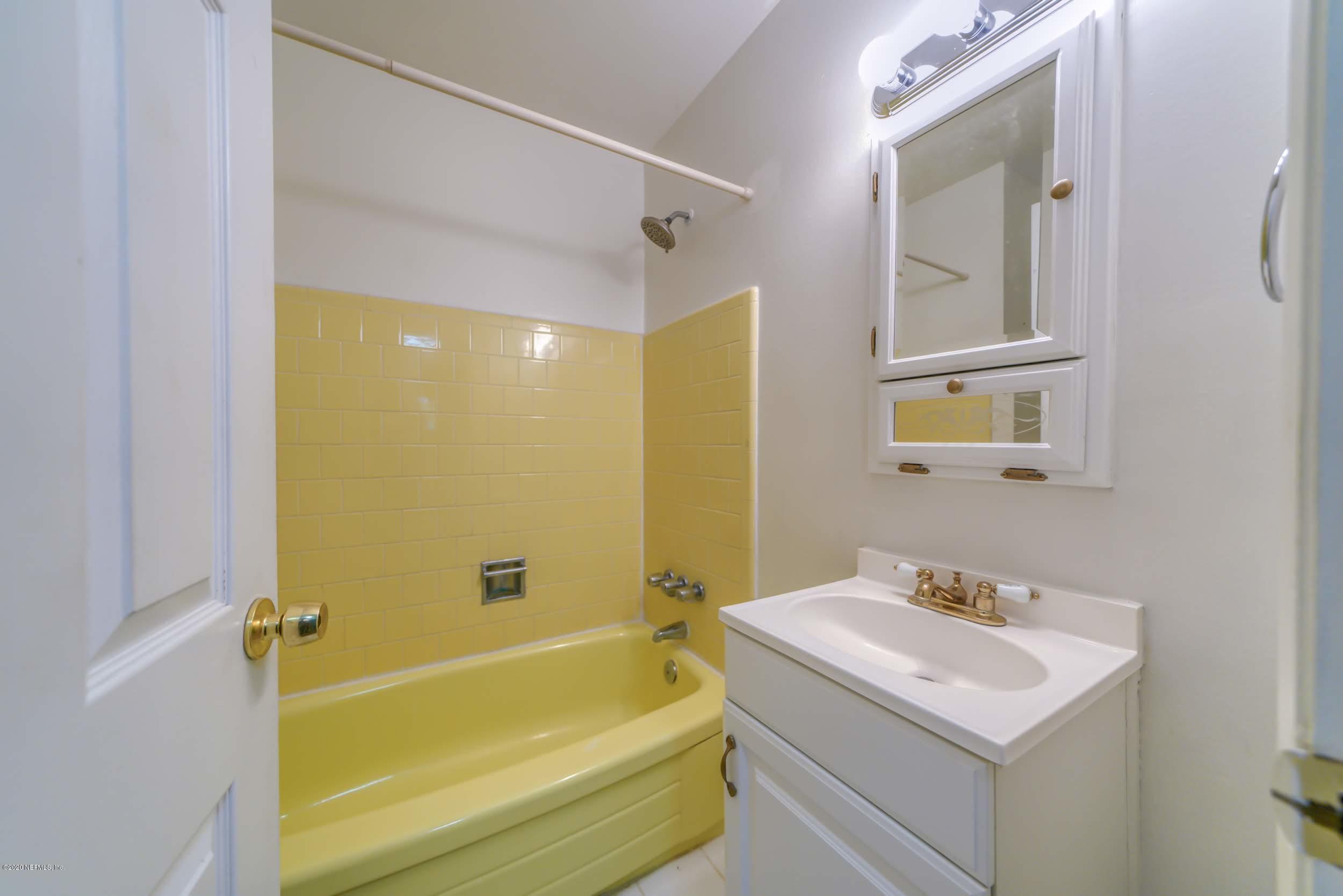 2226 Fouraker Road Jacksonville, FL 32210 - Photo 24 of 24 Bath 1