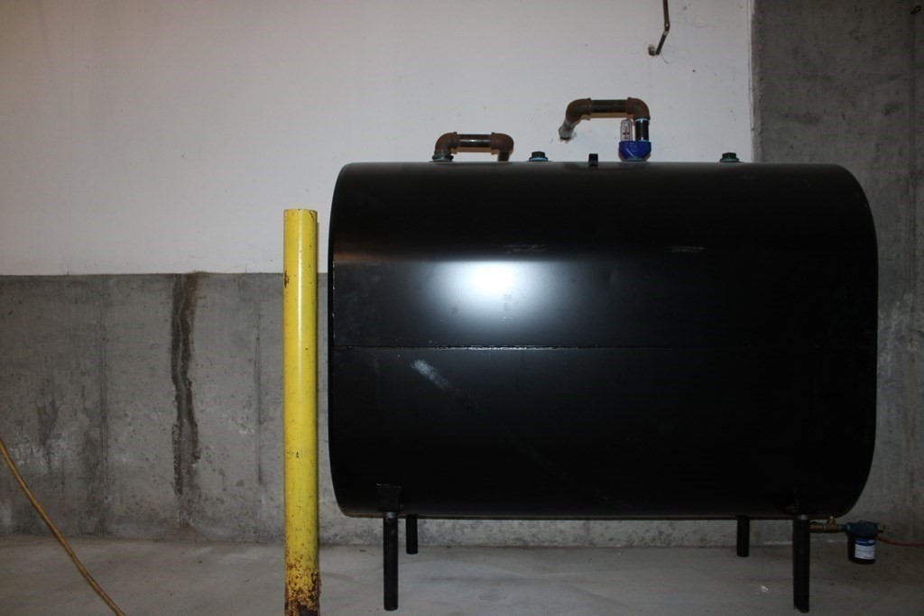 32 Hemlock Street Douglas, MA 01516 - Photo 31 of 41 a living room with furniture