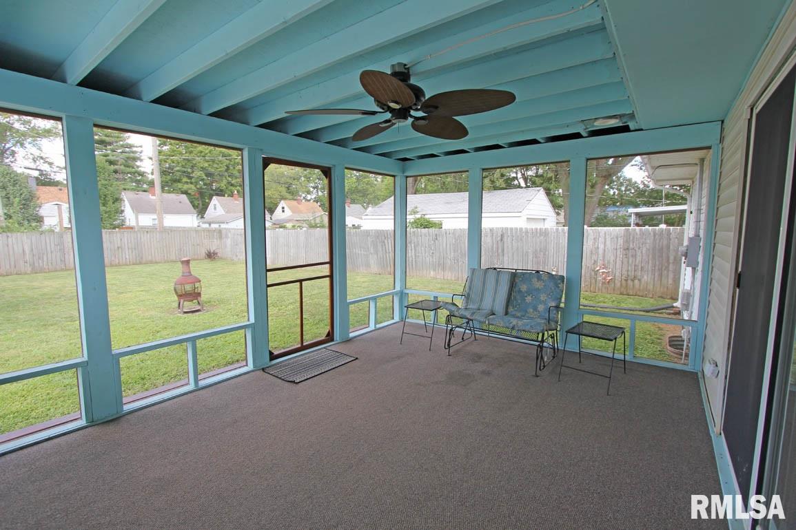 2021 North 23rd Street Springfield, IL 62702 - Photo 23 of 29