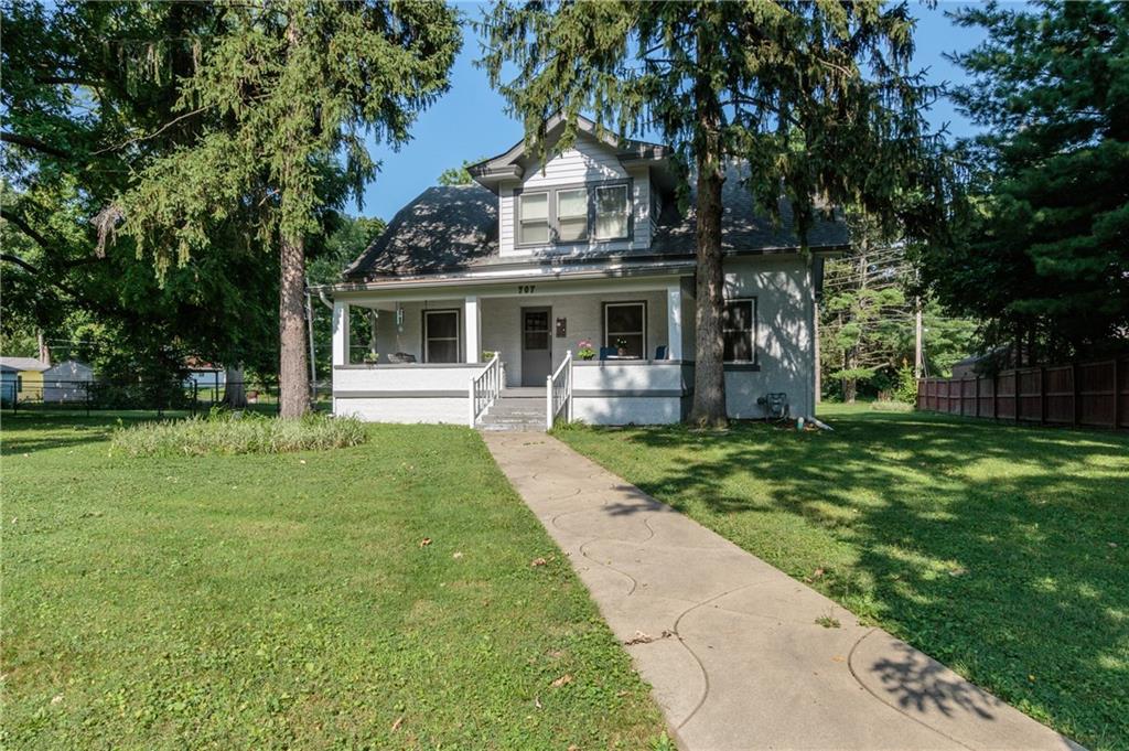 707 North Spring Street Greenfield, IN 46140 - Photo 1 of 24 Gallery Image 1