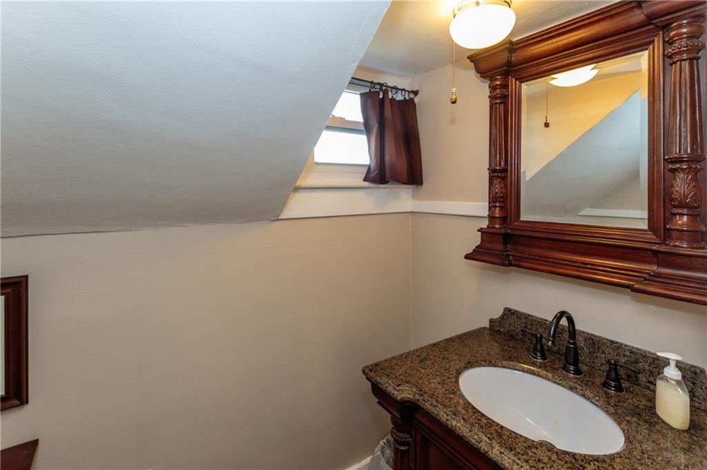 707 North Spring Street Greenfield, IN 46140 - Photo 16 of 24 Gallery Image 16