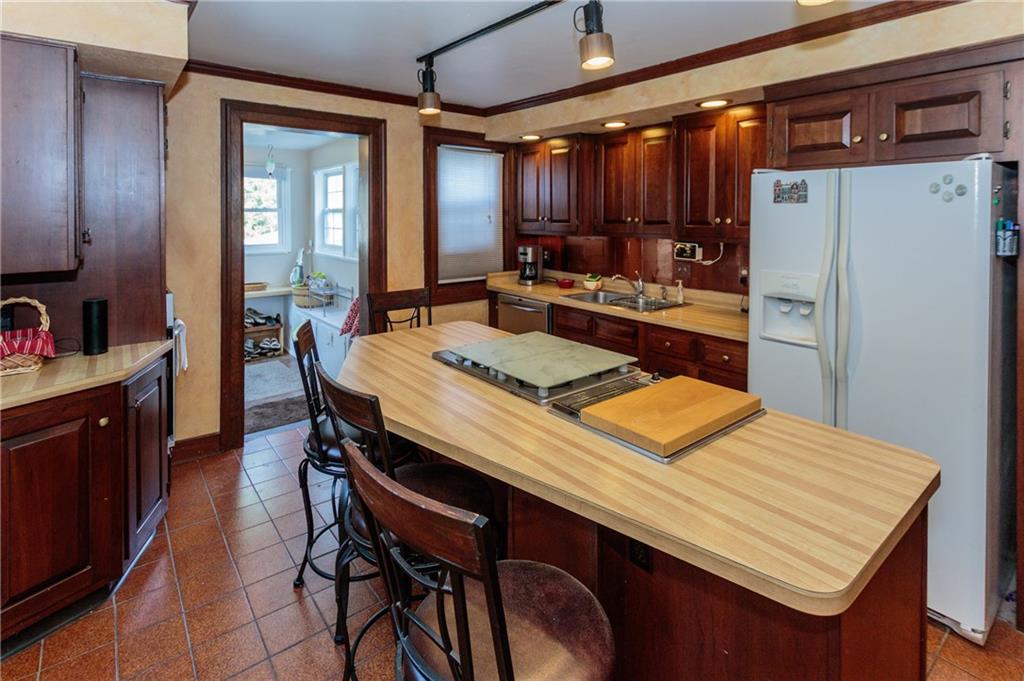 707 North Spring Street Greenfield, IN 46140 - Photo 8 of 24 Gallery Image 8