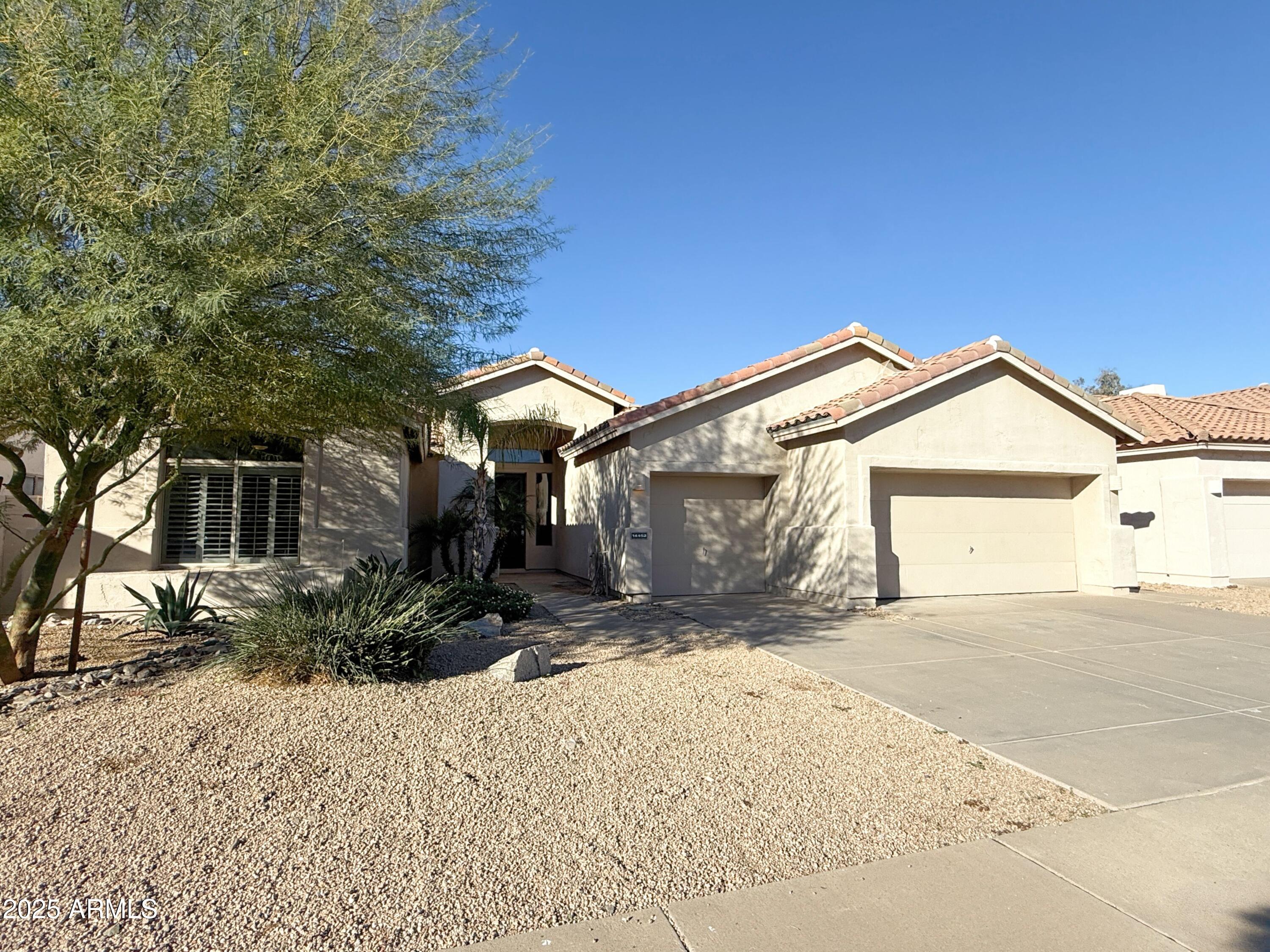 14452 North 98th Place Scottsdale, AZ 85260 - Photo 2 of 30 IMG_0277_genErase