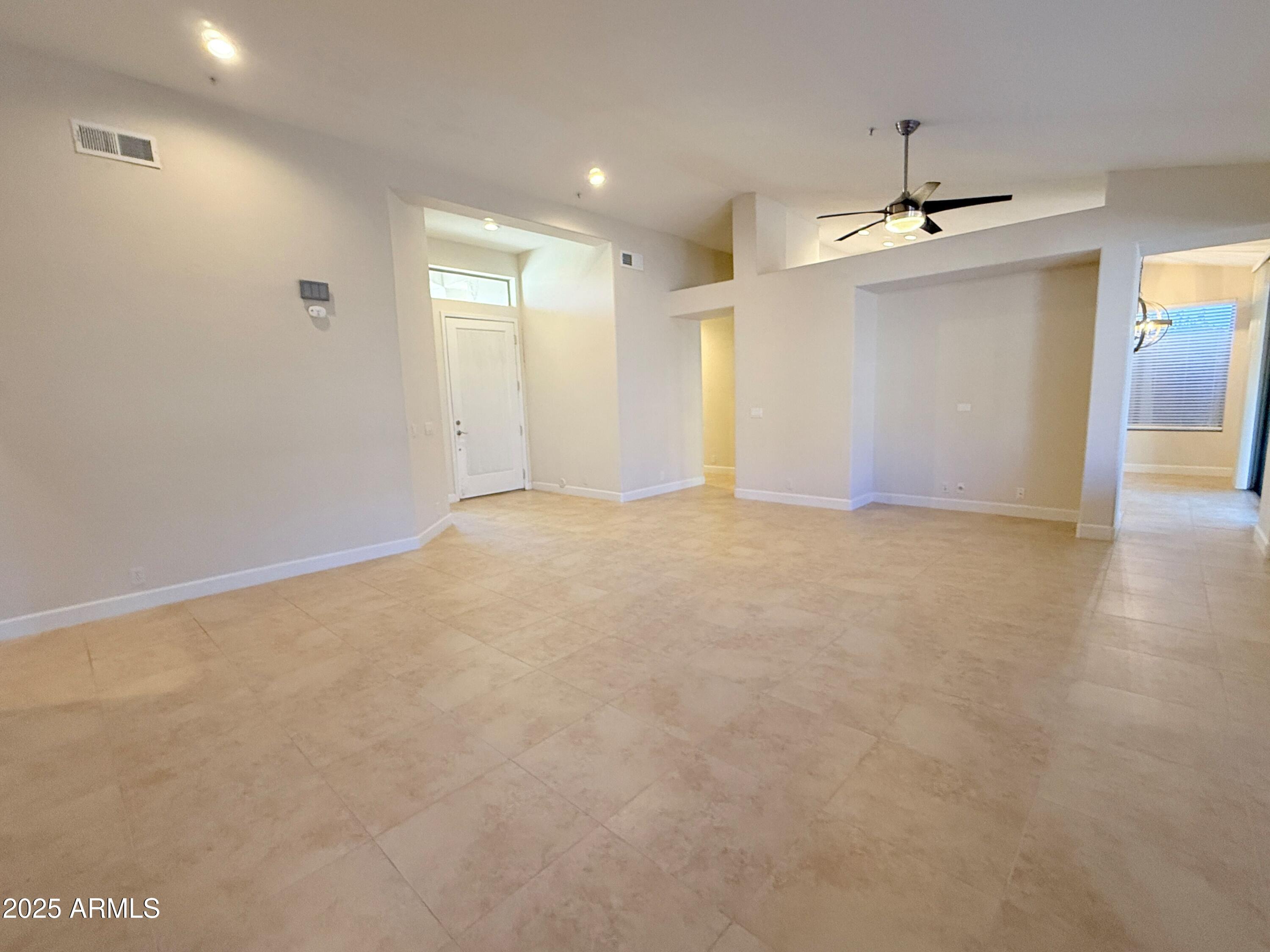 14452 North 98th Place Scottsdale, AZ 85260 - Photo 5 of 30 IMG_0283