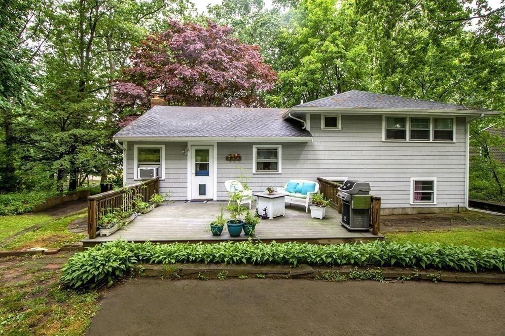 235 Gannett Road Scituate, MA 02066 - Photo 17 of 23 Gallery Image 17