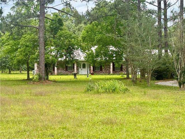 20 C G Smith Road Picayune, MS 39466 - Photo 2 of 30