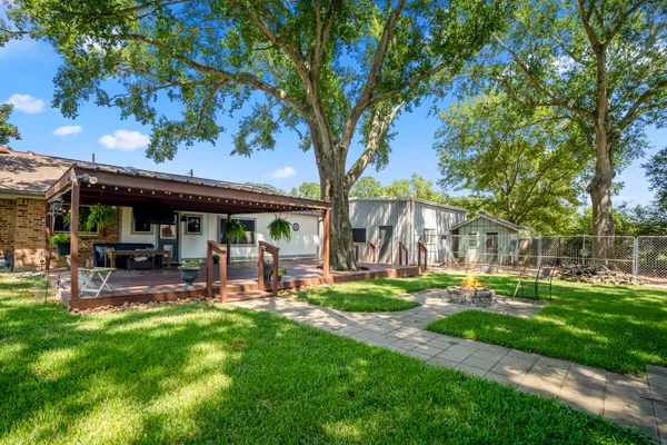 $370,000 | 2411 Orange Street, Waller, TX 77484