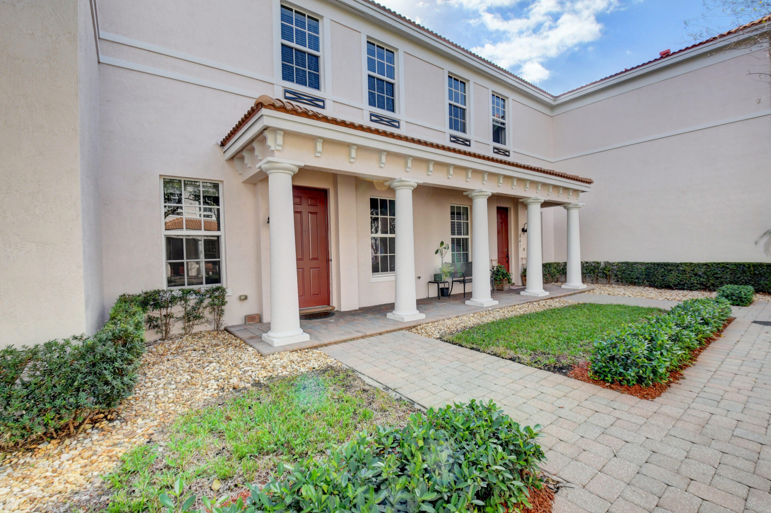 837 Northwest 82nd Lane Boca Raton, FL 33487 - Photo 4 of 43 837 NW 82nd Lane