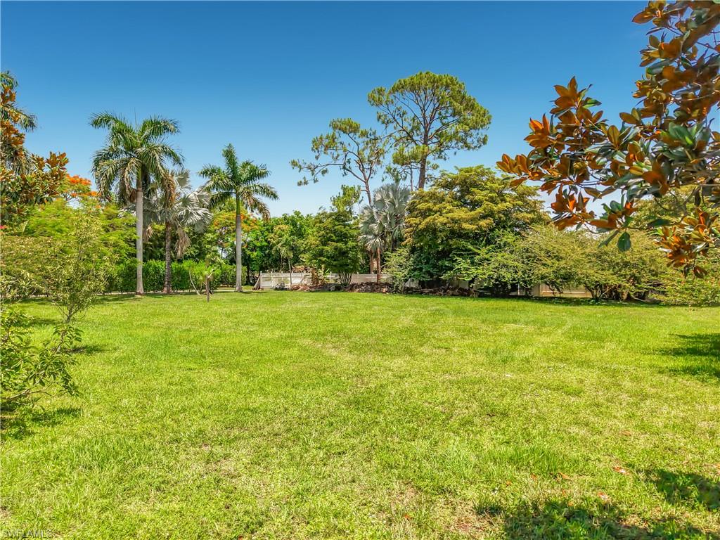 2280 Capri Court Naples, FL 34105 - Photo 46 of 49 a view of a yard