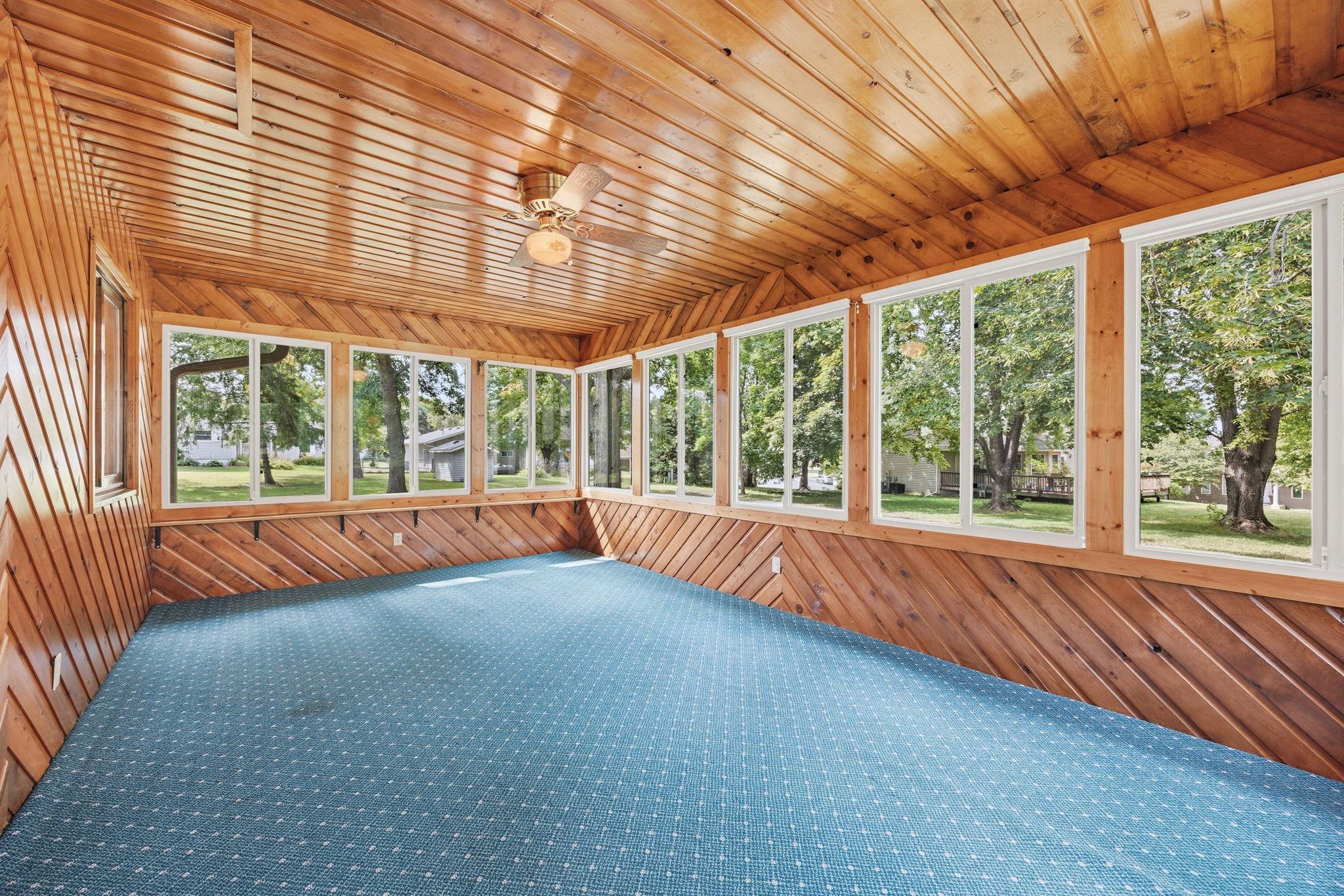 522 Shady Ridge Road Northwest Hutchinson, MN 55350 - Photo 17 of 35 Gallery Image 17