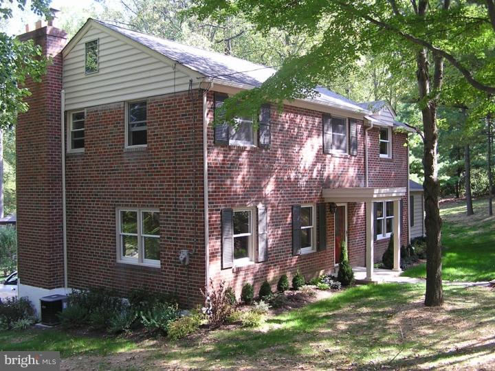 487 Howellville Road Berwyn, PA 19312 - Photo 1 of 10