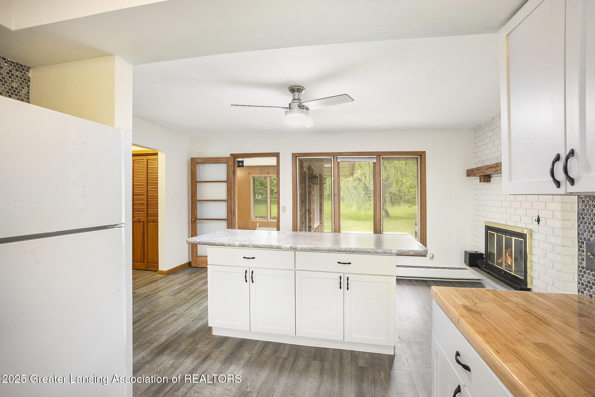4825 Thurlby Road Mason, MI 48854 - Photo 12 of 41 012_img_6265_52700c0