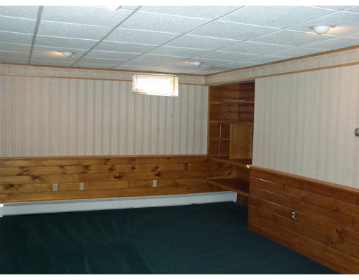 183 Oakham Road North Brookfield, MA 01535 - Photo 10 of 11