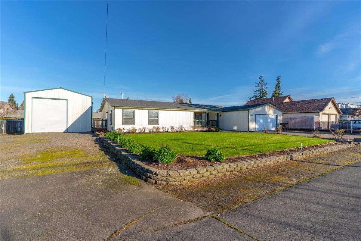 4645 Herrin Road Northeast Salem, OR 97305 - Photo 1 of 48 Gallery Image 1