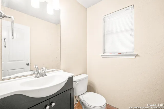 $1,995 | 10703 Barbwire Pass, San Antonio, TX 78254