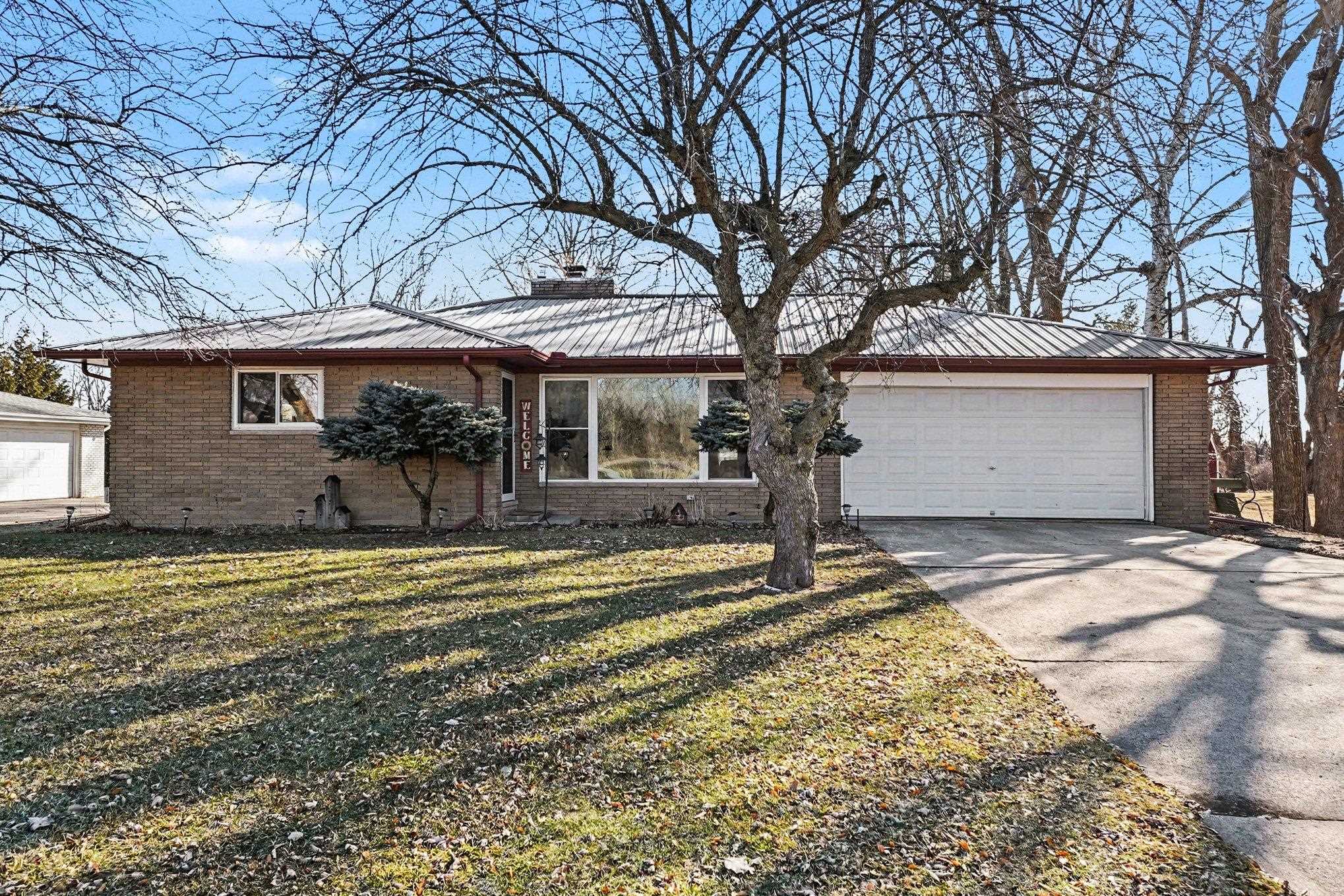 5115 Baxman Road Bay City, MI 48706 - Photo 2 of 21 Gallery Image 2