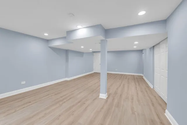 $350,000 | 2010 North Nicole Lane, Round Lake Beach, IL 60073