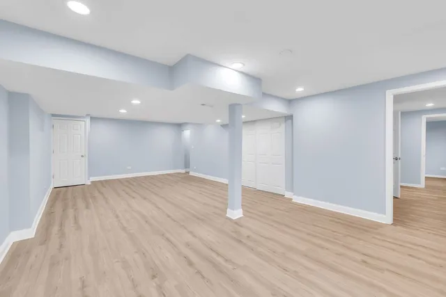 $350,000 | 2010 North Nicole Lane, Round Lake Beach, IL 60073