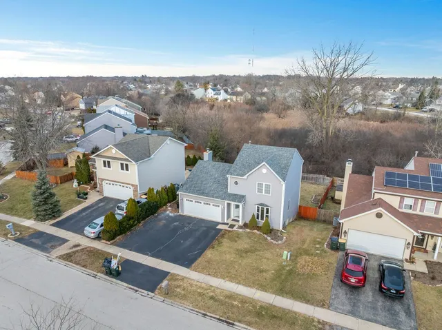 $350,000 | 2010 North Nicole Lane, Round Lake Beach, IL 60073