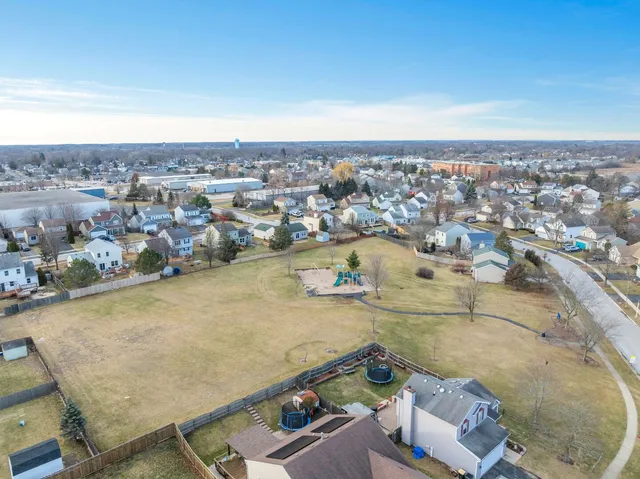 $350,000 | 2010 North Nicole Lane, Round Lake Beach, IL 60073