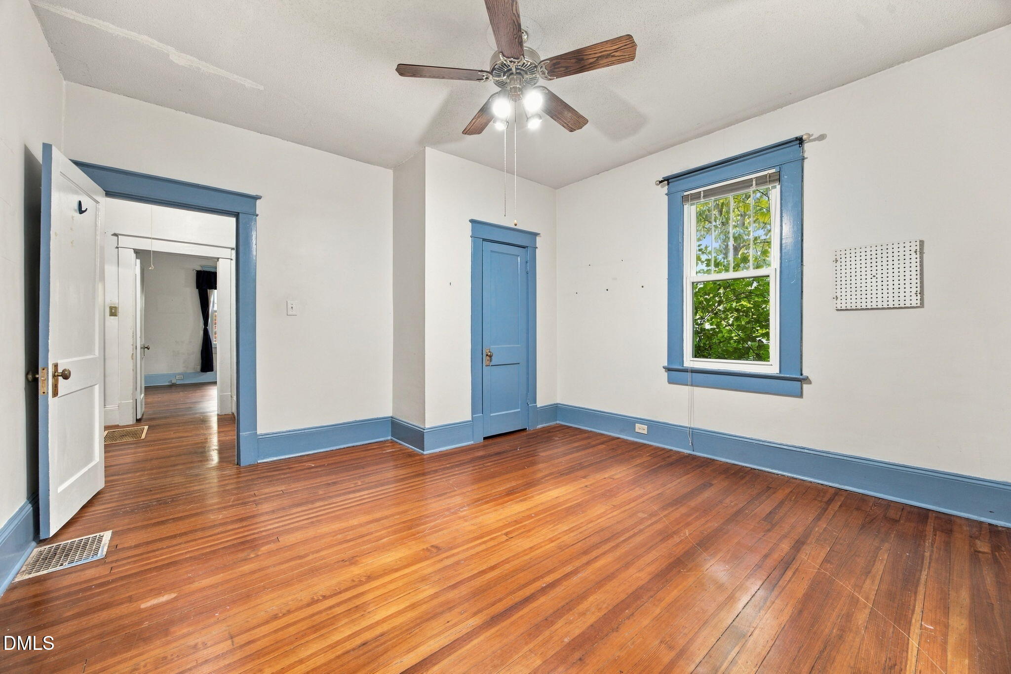 2009 McCarthy Street Raleigh, NC 27608 - Photo 11 of 43 32-web-or-mls-IMG_6961