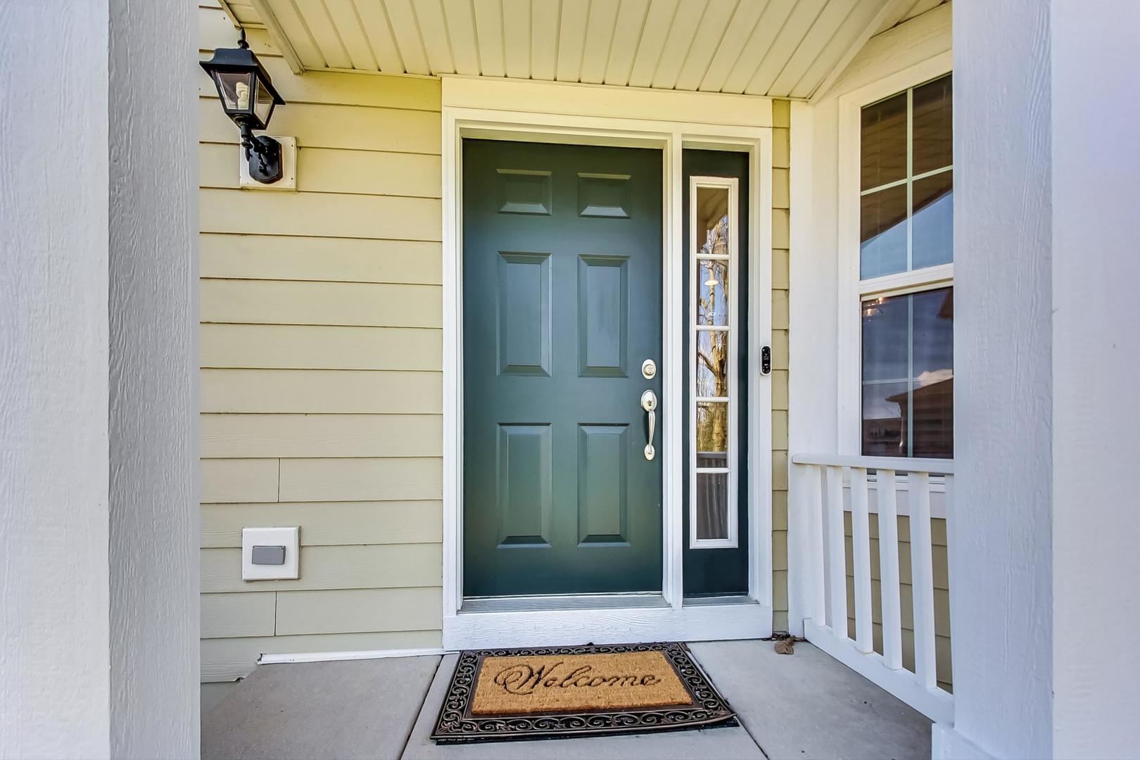 1197 Falcon Ridge Drive Elgin, IL 60124 - Photo 3 of 31 a view of front door of house