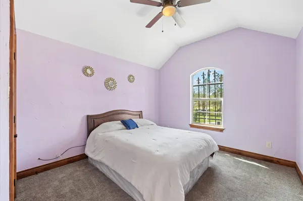 $825,000 | 826 Oak Bend Loop, Cleveland, TX 77328