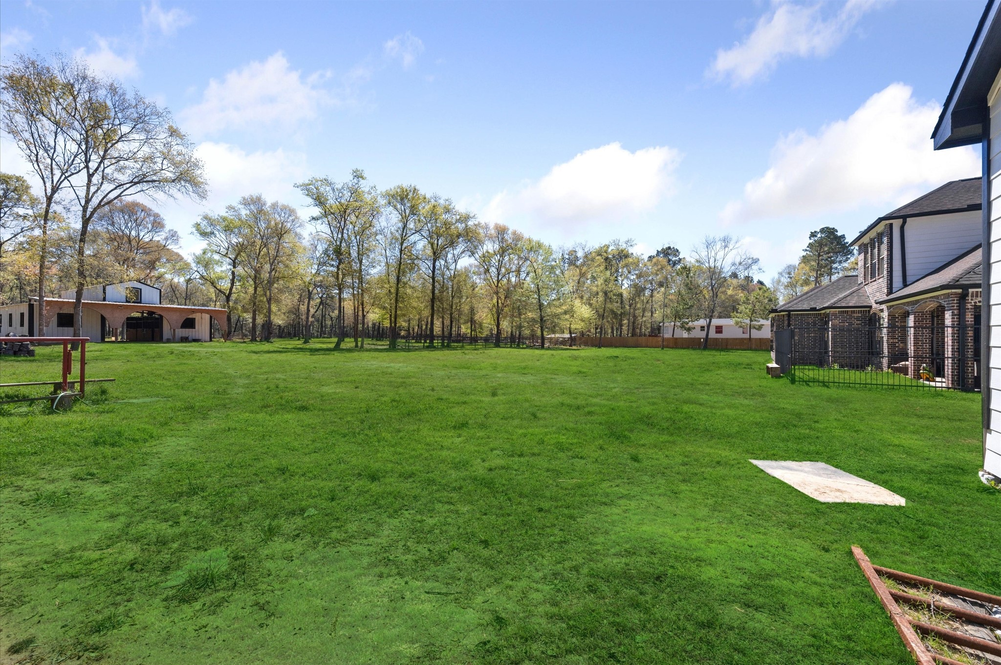 826 Oak Bend Loop Cleveland, TX 77328 - Photo 35 of 50 a view of a park with large trees