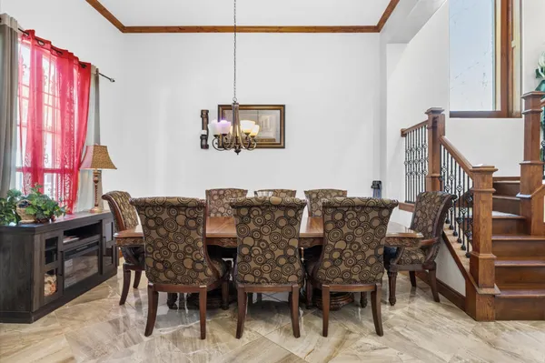 $825,000 | 826 Oak Bend Loop, Cleveland, TX 77328