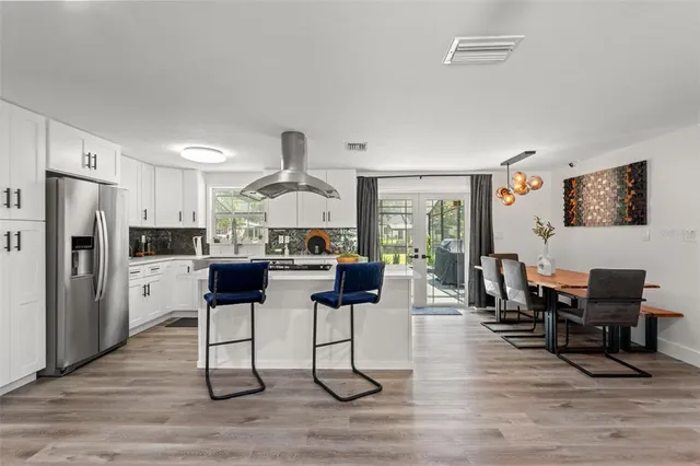 $620,000 | 18205 Griffith Road, Lutz, FL 33548