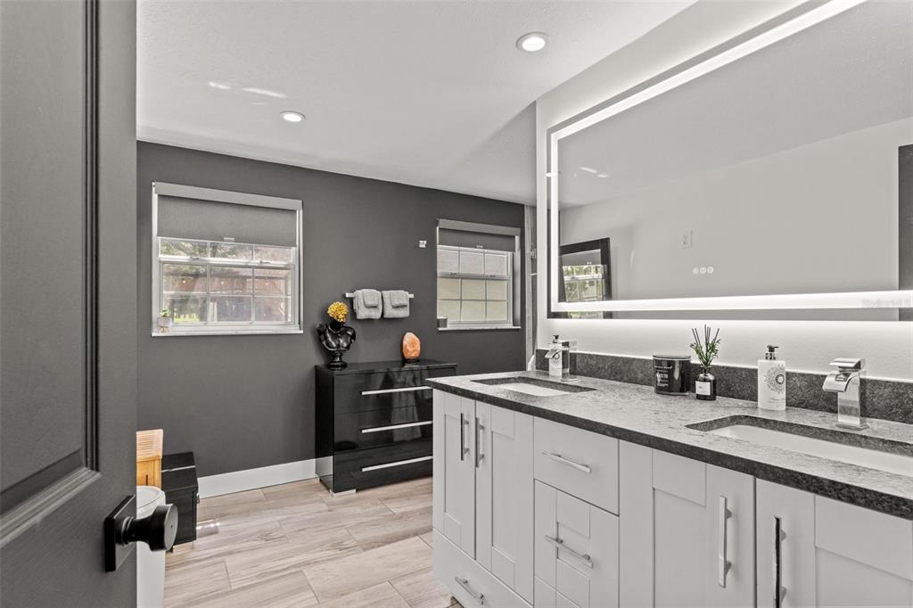 18205 Griffith Road Lutz, FL 33548 - Photo 25 of 46