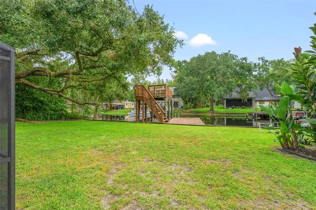 $620,000 | 18205 Griffith Road, Lutz, FL 33548