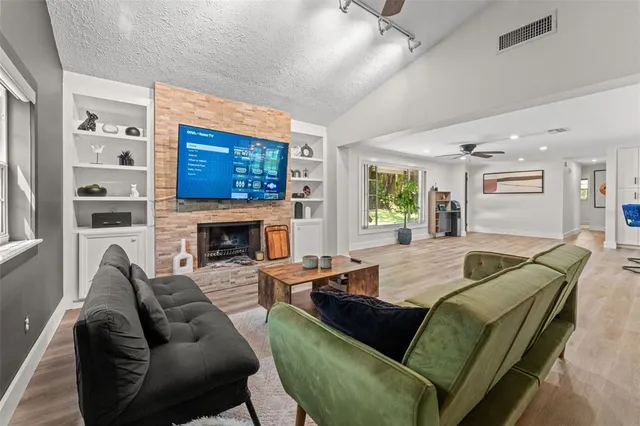 $620,000 | 18205 Griffith Road, Lutz, FL 33548