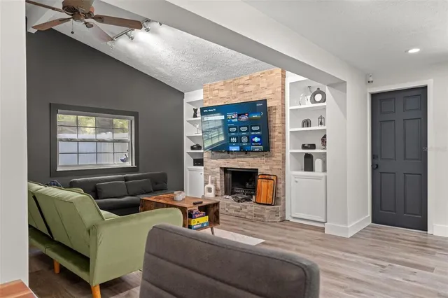 $620,000 | 18205 Griffith Road, Lutz, FL 33548