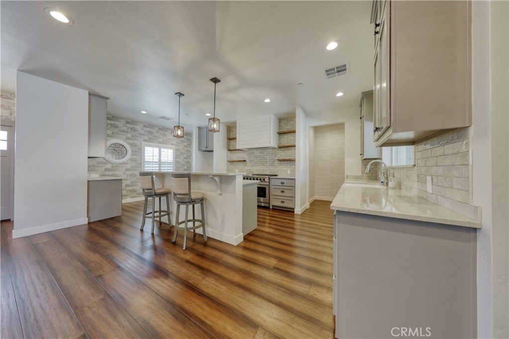 25904 Bear Valley Road Tehachapi, CA 93561 - Photo 15 of 66