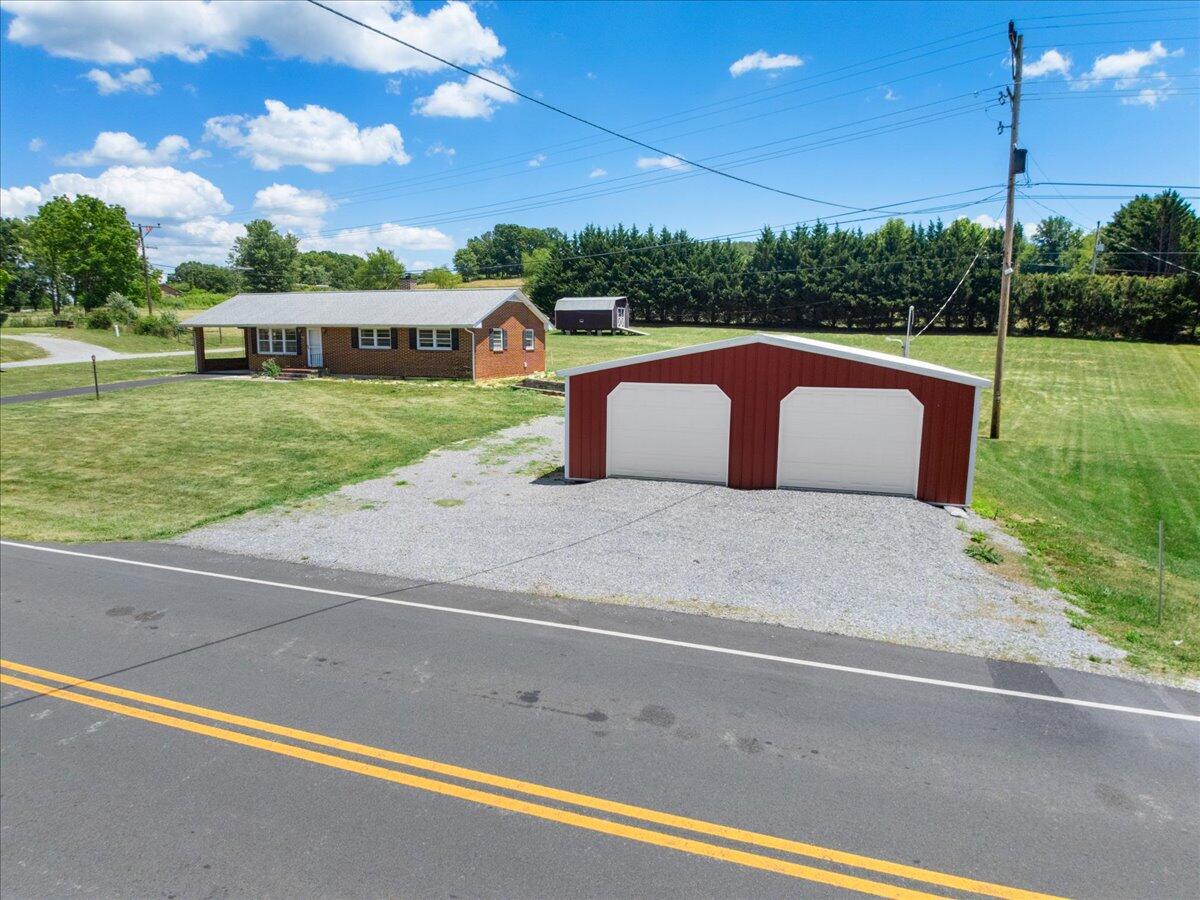 5662 Old Rte 11 Dublin, VA 24084 - Photo 27 of 71 27-DJI_20260617135116_0022_D
