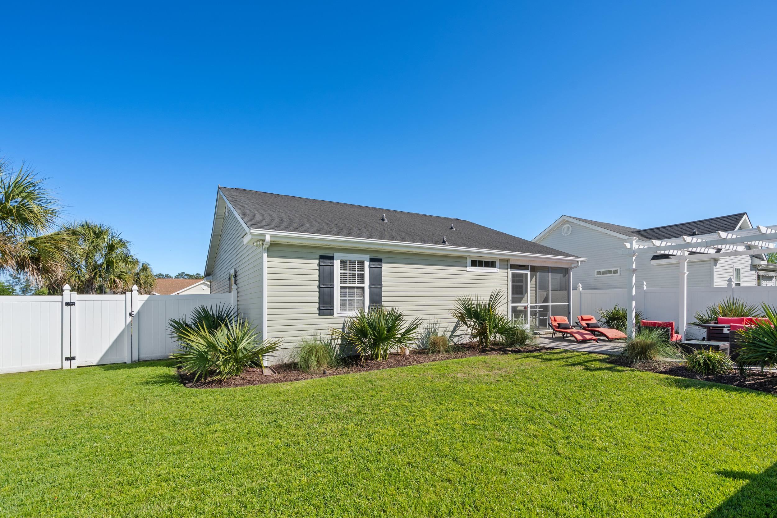 9675 Holladay Drive Murrells Inlet, SC 29576 - Photo 24 of 36